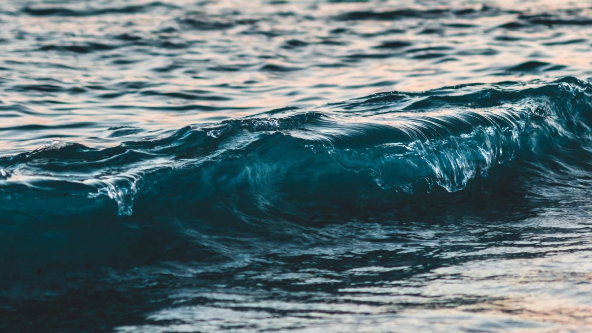 Море закат волны