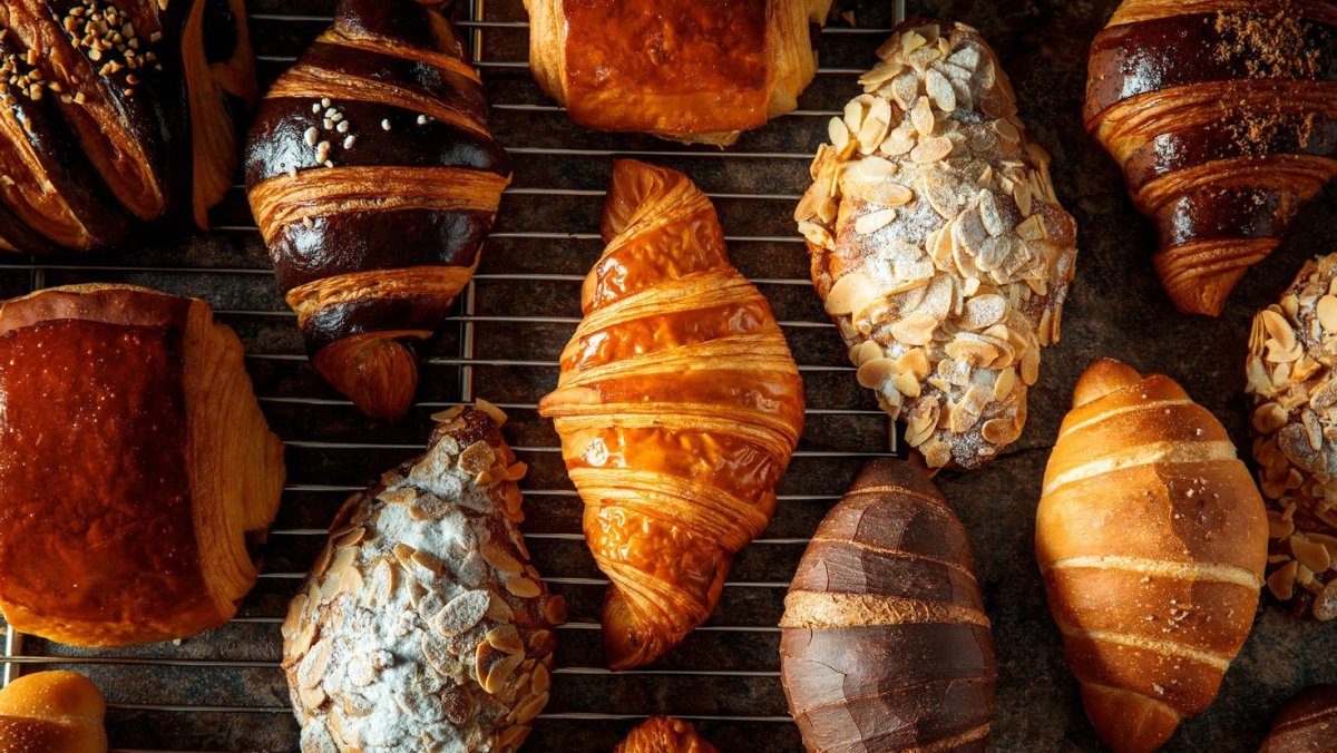 Булочки круассаны