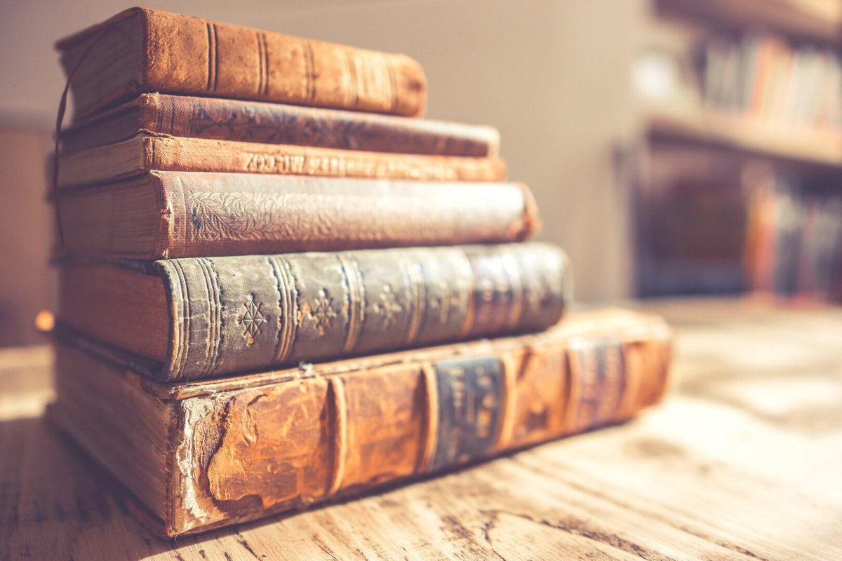 Старинные книги