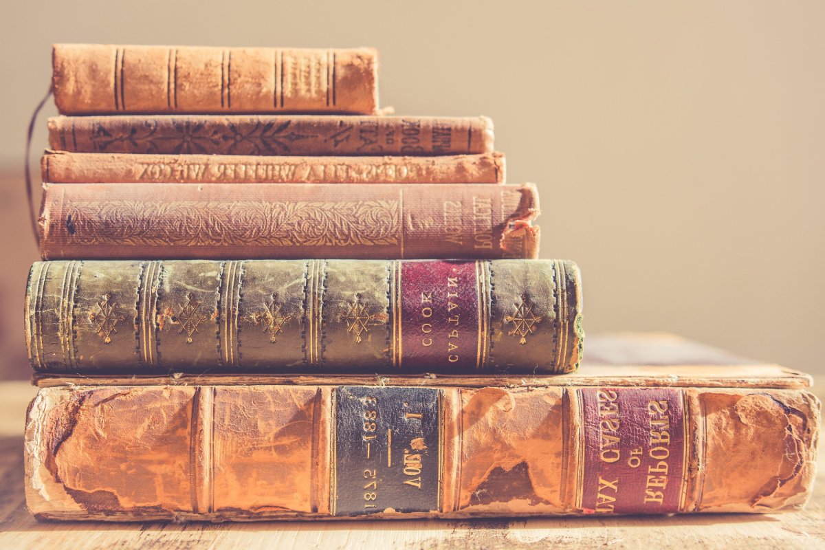 Стопка книг