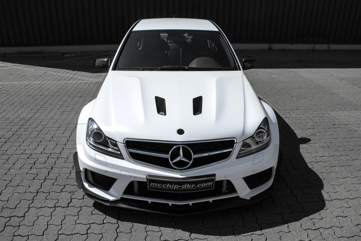 C63 AMG w204