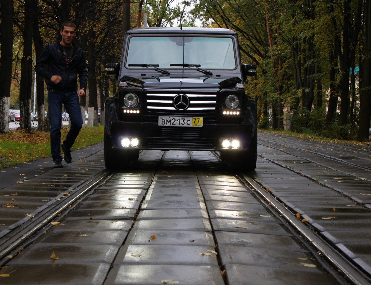 Парень на ГЕЛИКЕ