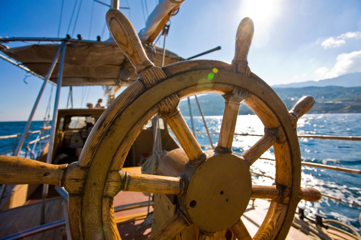 Штурвал море