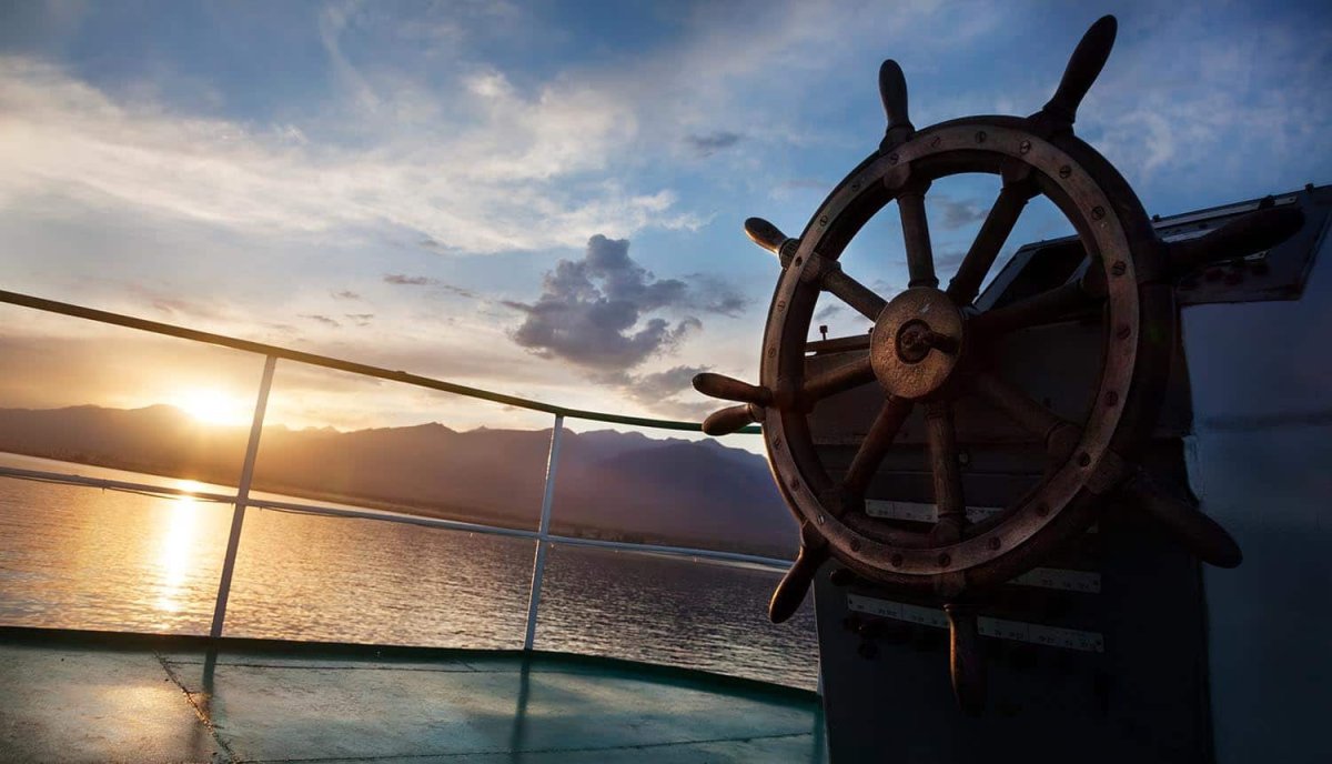 Море штурвал корабль