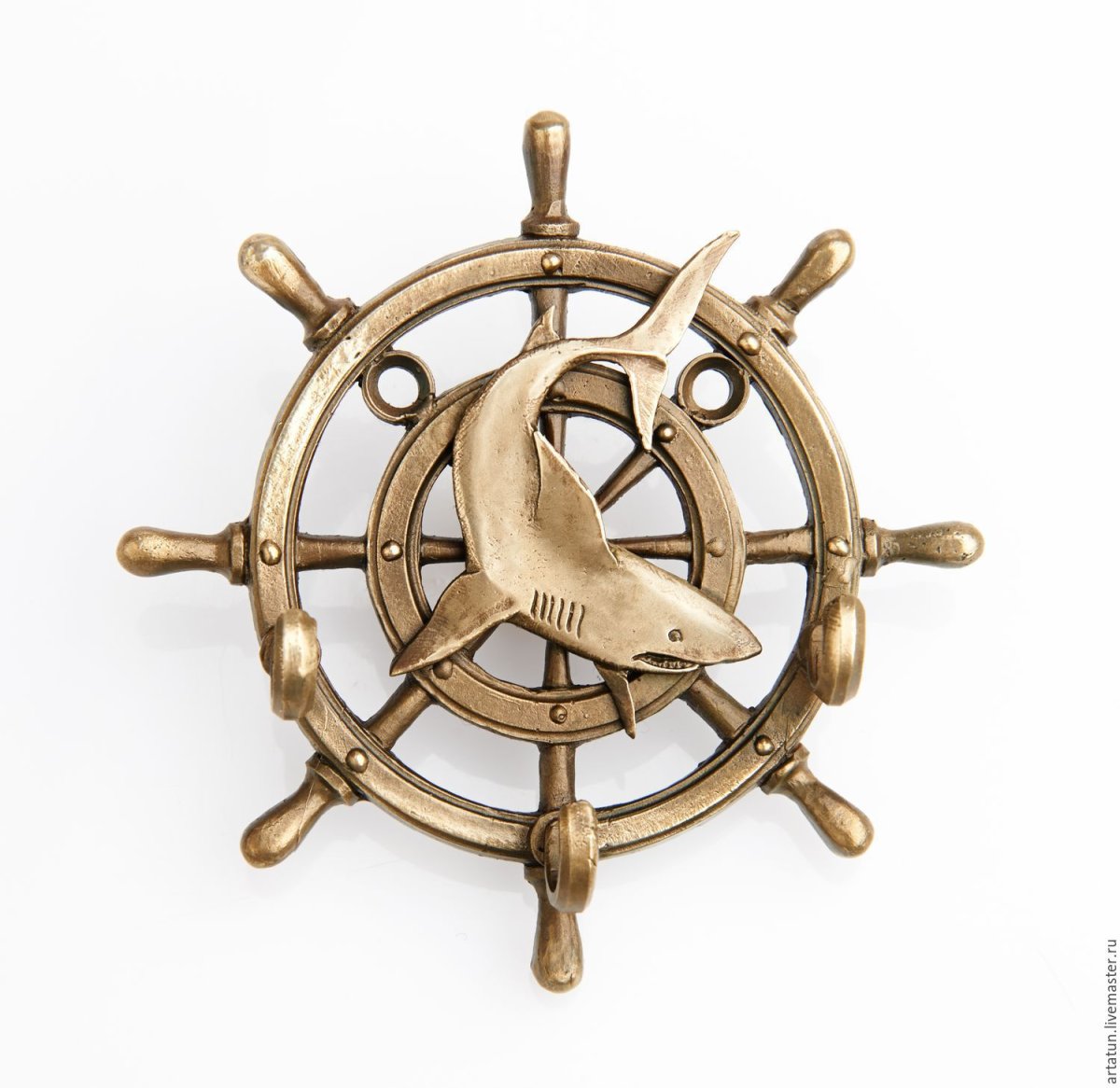 Якорь и штурвал