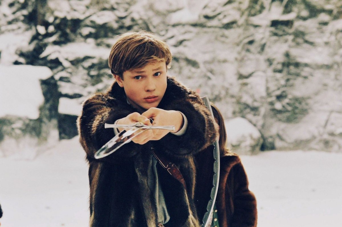 Хроники Нарнии: Лев, колдунья и Волшебный шкаф фильм 2005