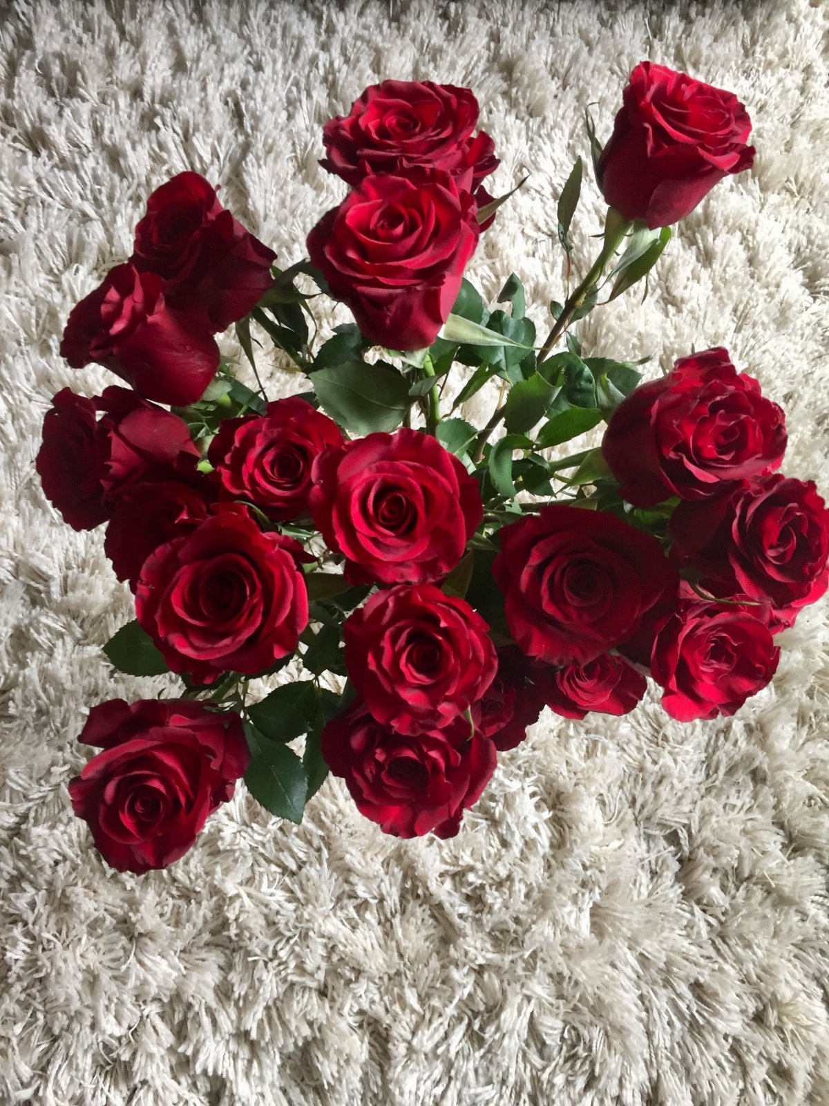 Красивый букет роз