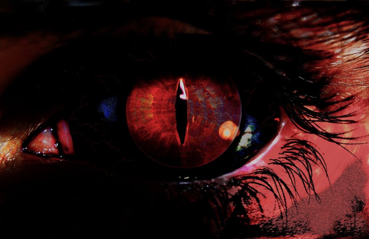 Красивые Огненные глаза