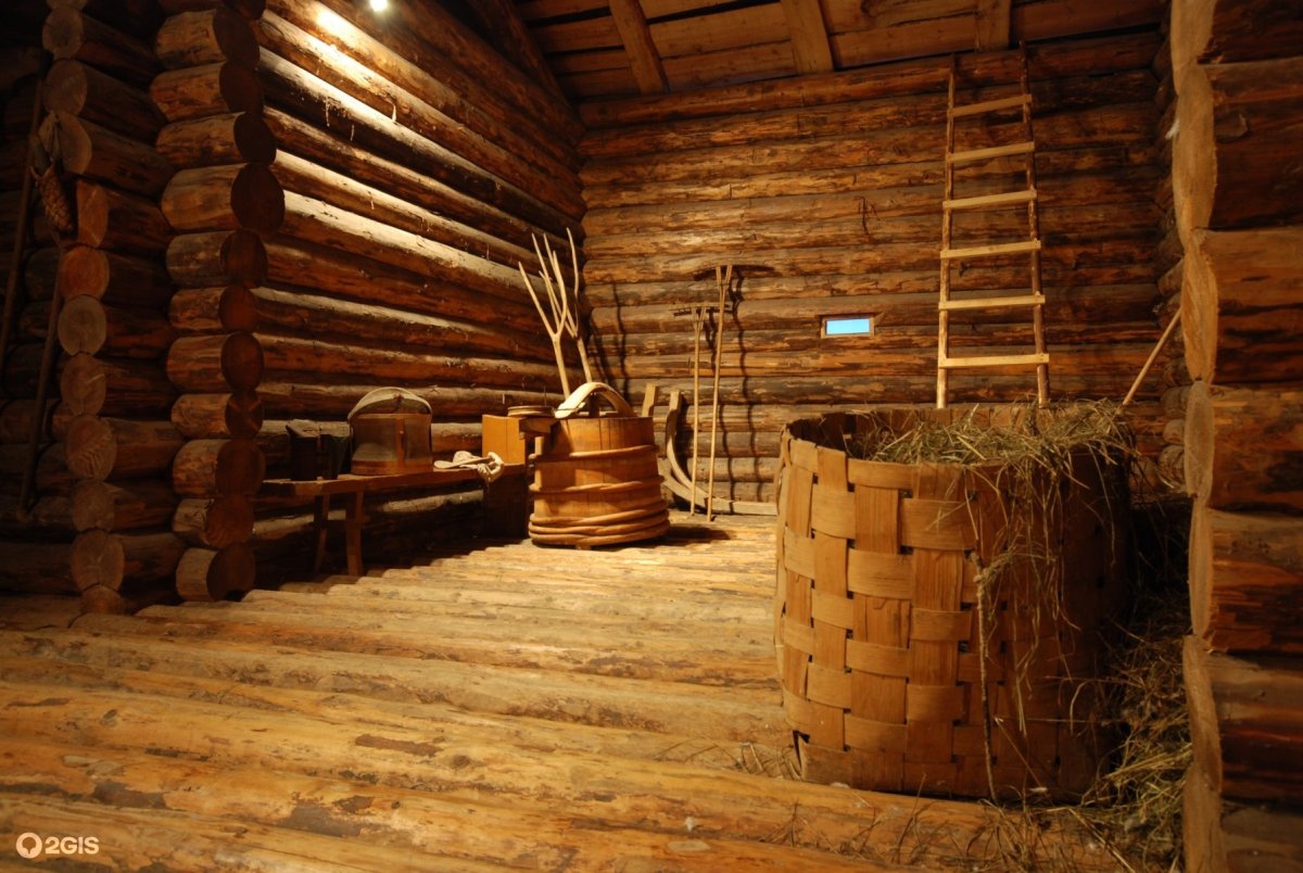 Крестьянский сарай