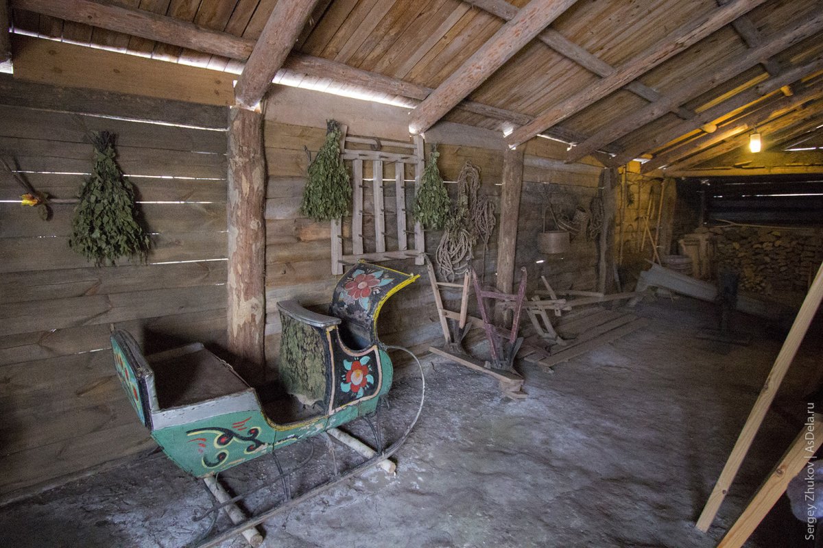 Сени в деревенском доме