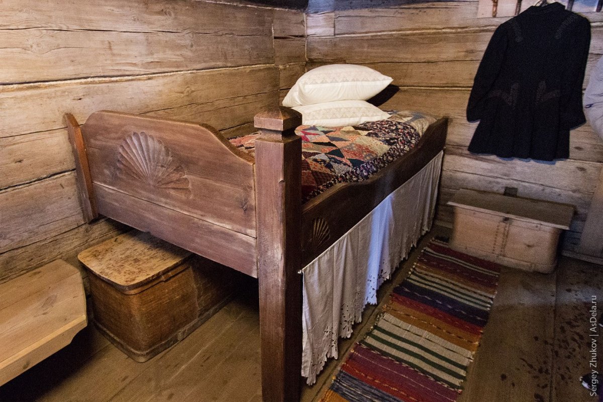 Крестьянская кровать