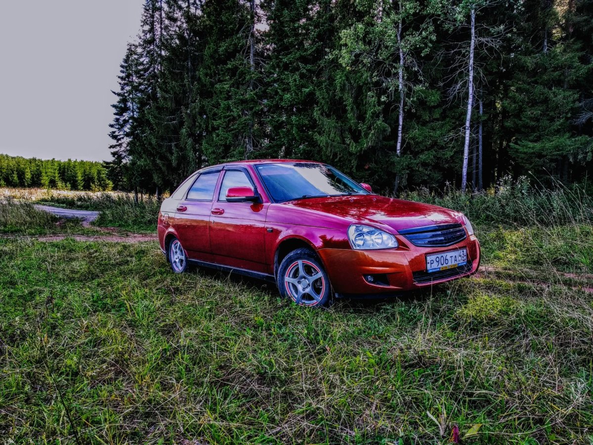Lada Priora 2 хэтчбек