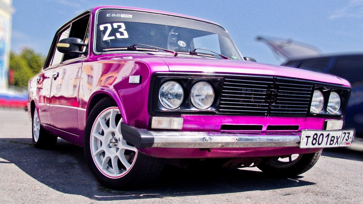 Жигули ВАЗ 2106 фиолетовая
