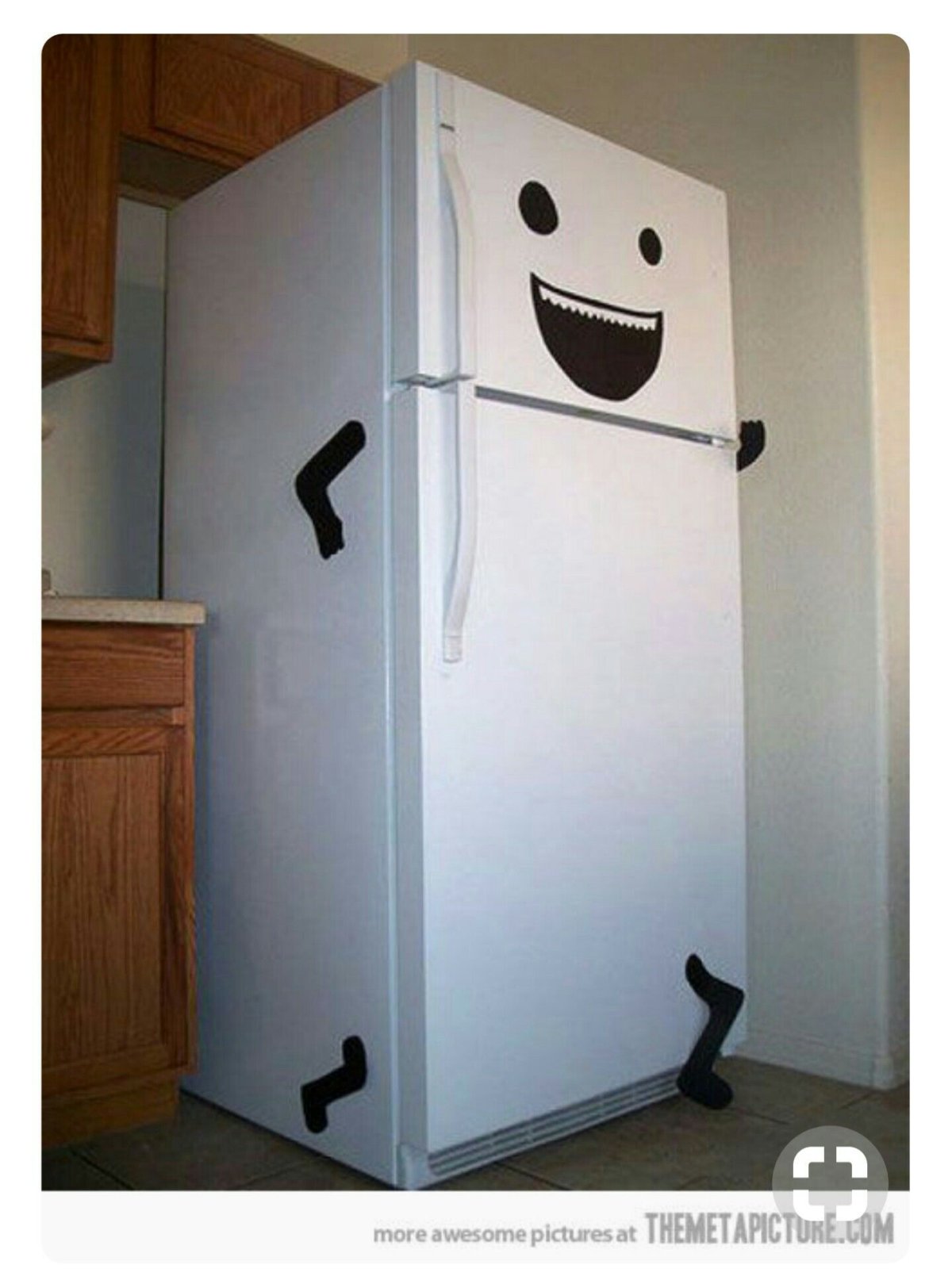 Забавный холодильник