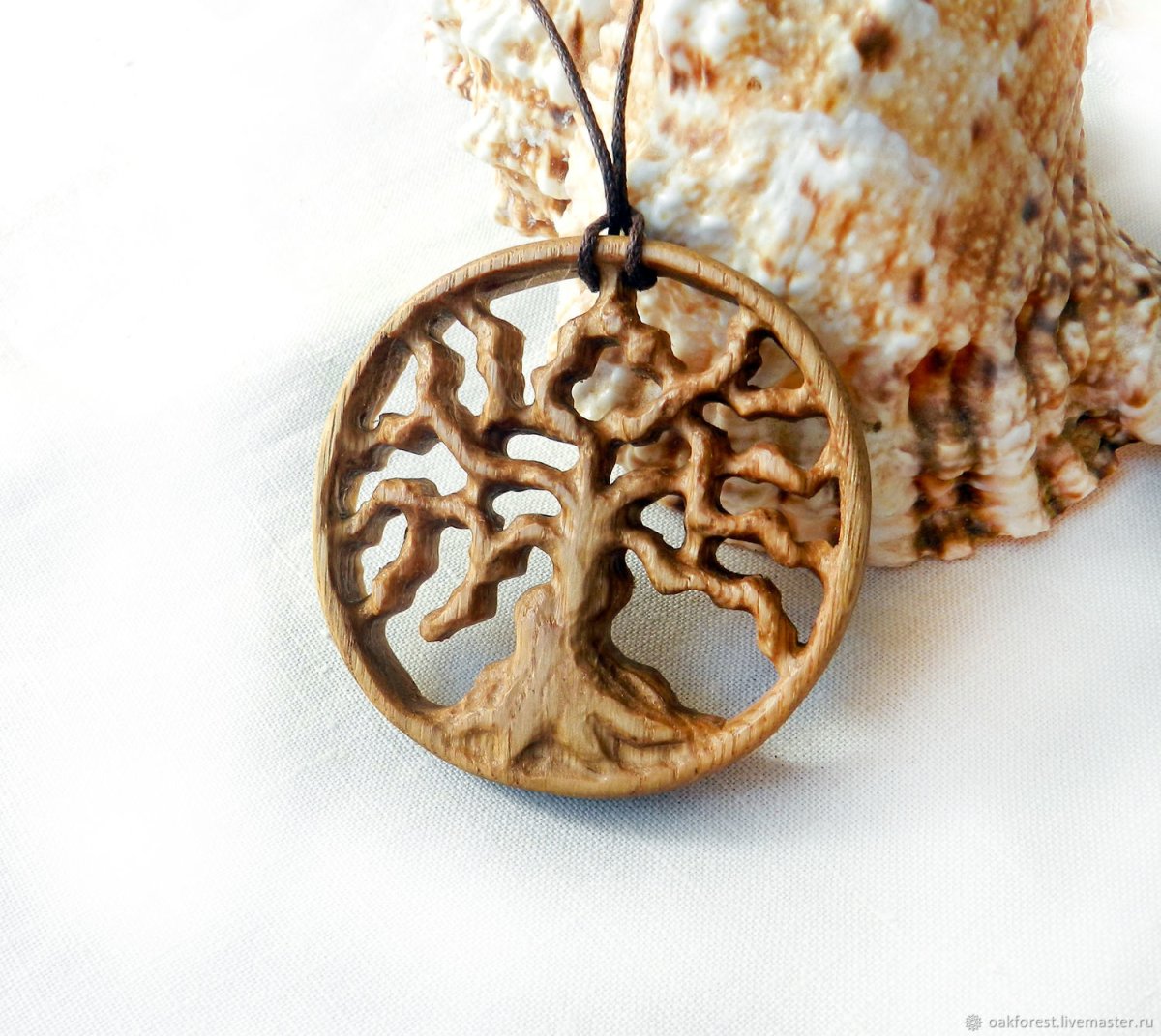 Амулеты полумесяц Викканские