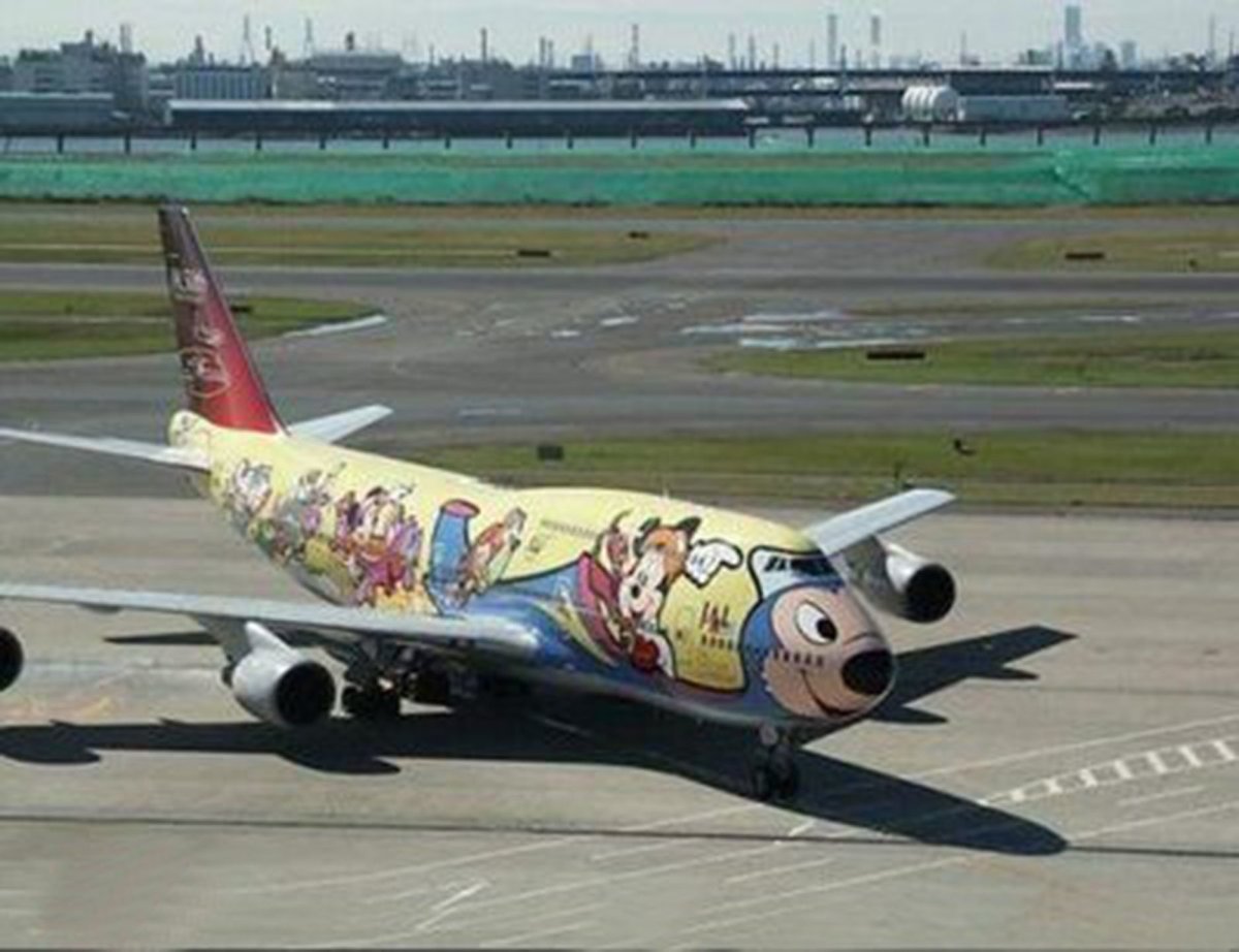 Интересные ливреи самолетов