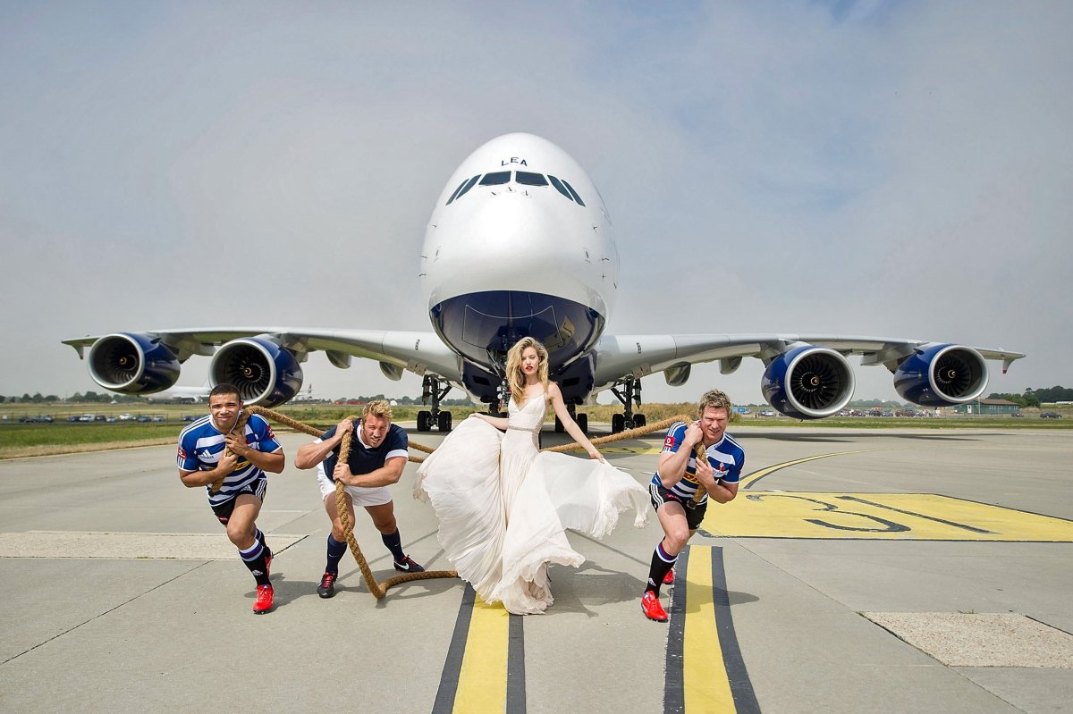 Веселый самолет