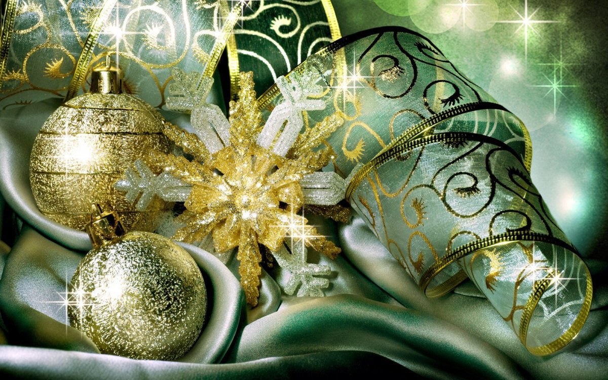 Новогодние обои на рабочий стол