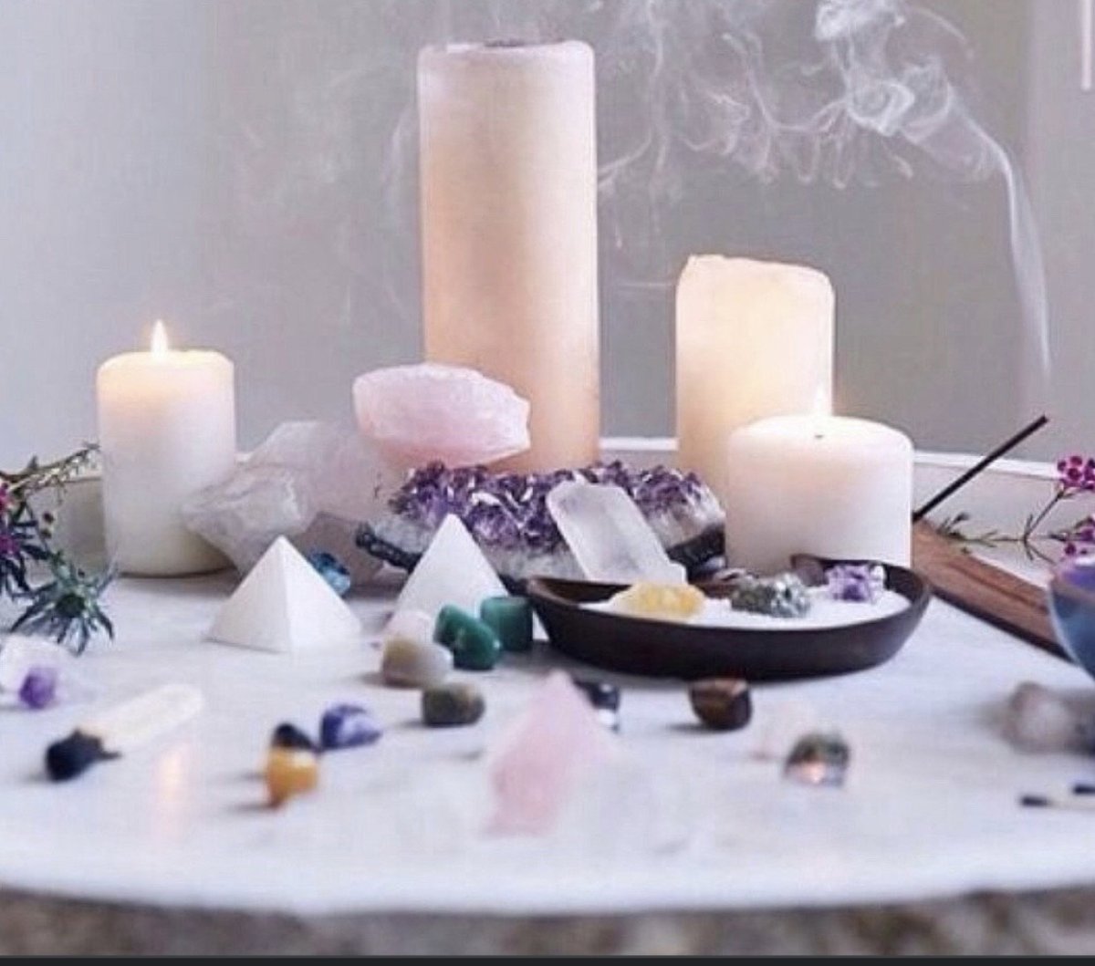 Свечи декоративные