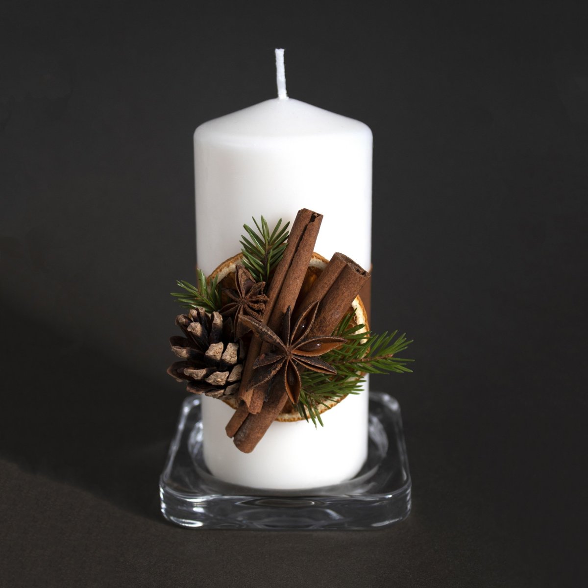 Красивые восковые свечи