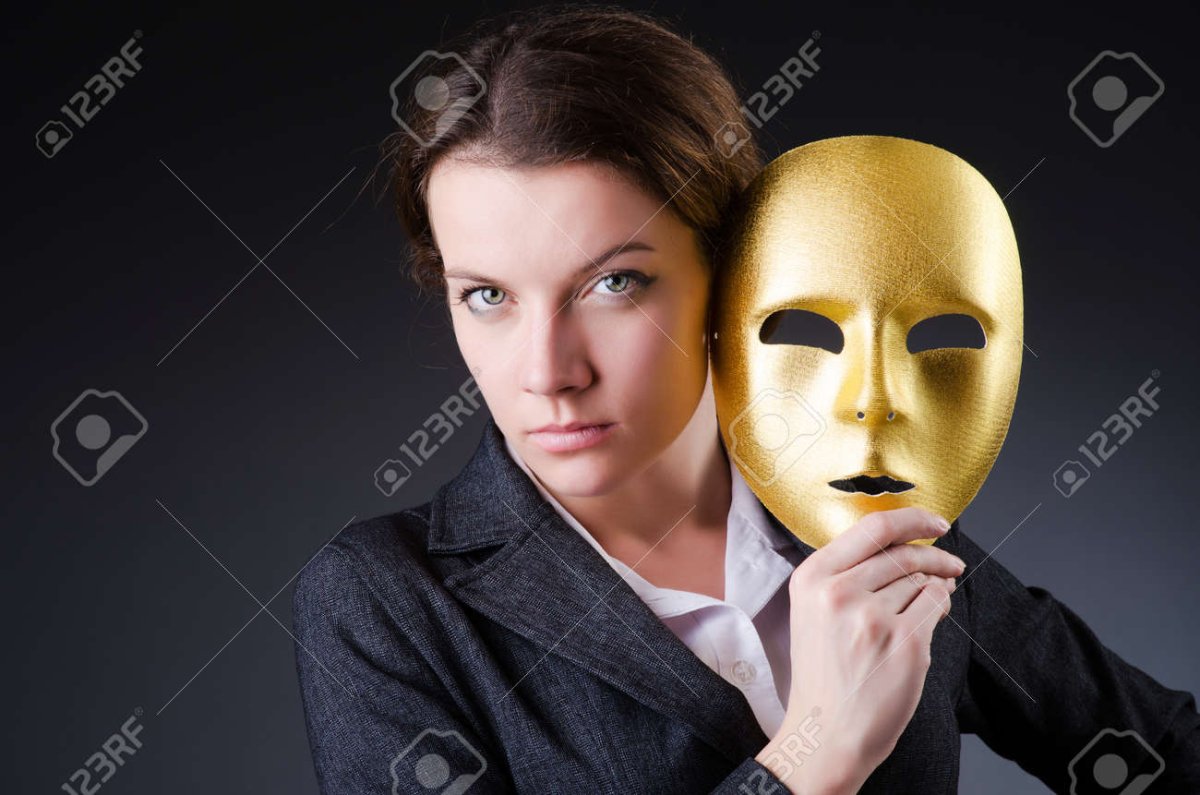 Маска двуличия