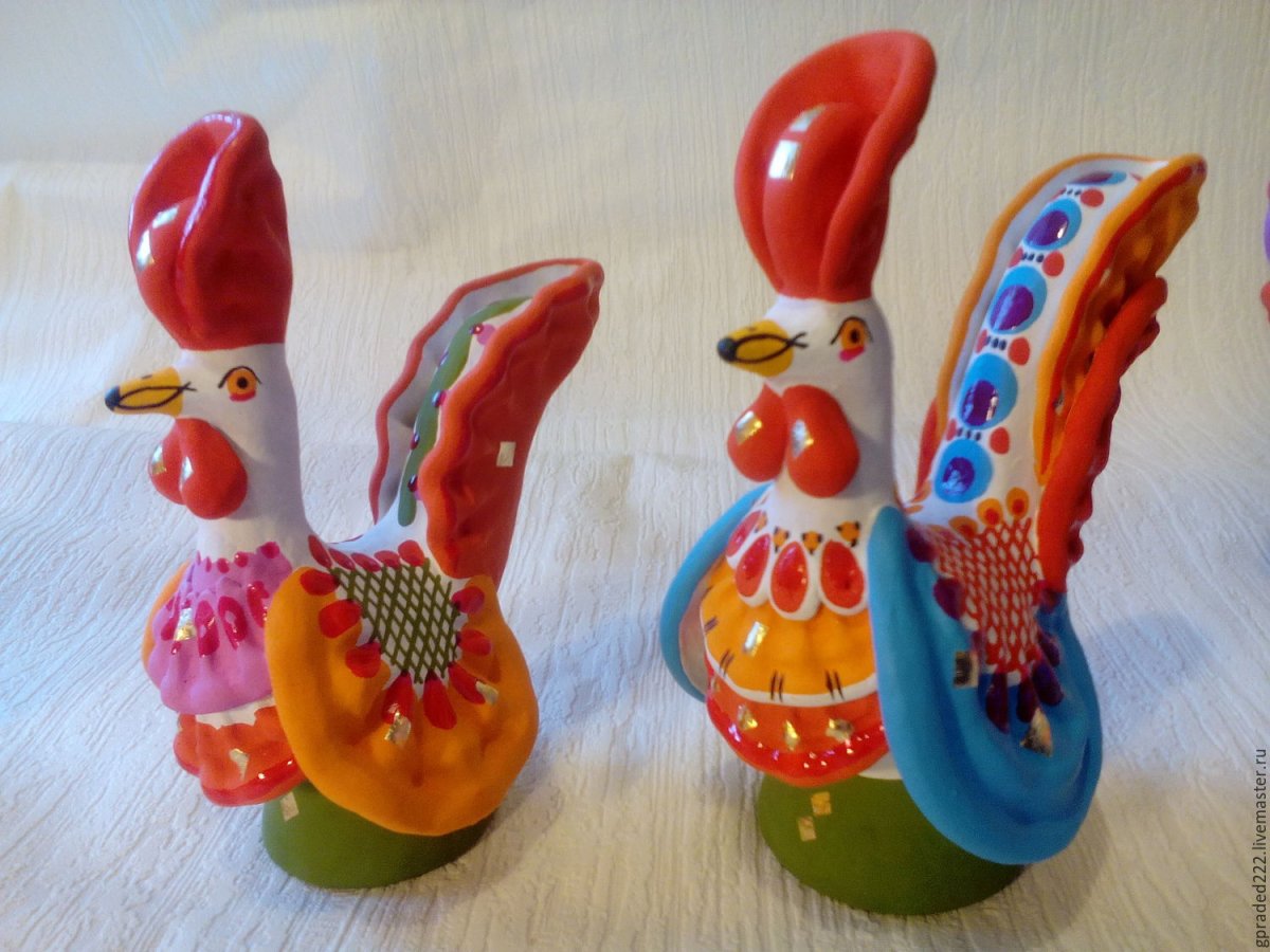 Дымковская свистулька петушок