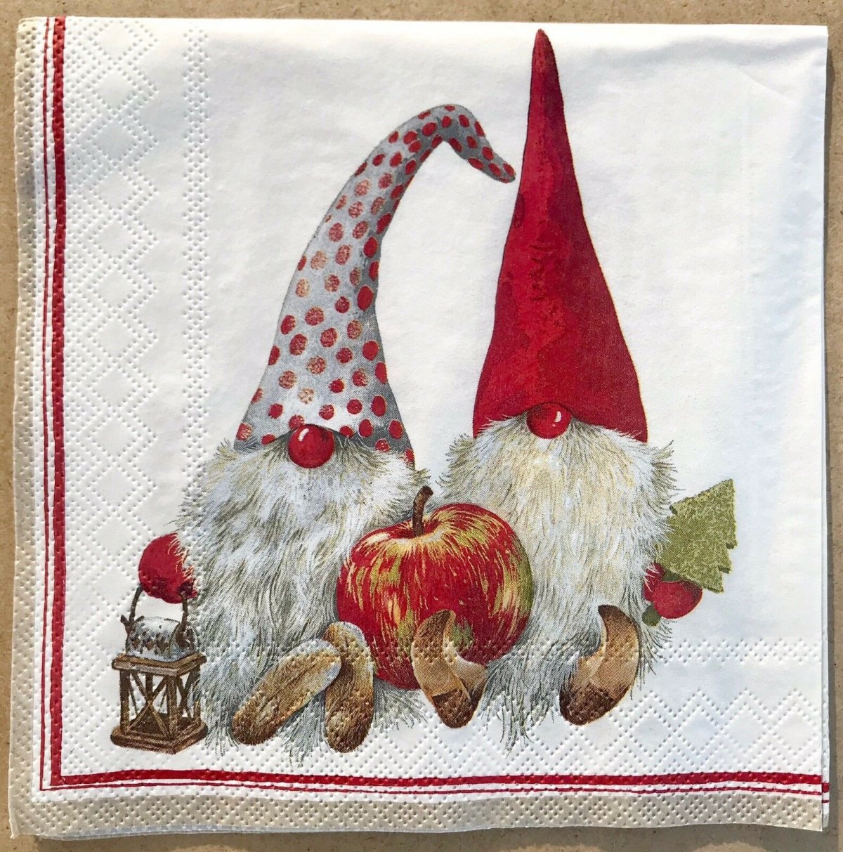 Новогодние гномики иллюстрации