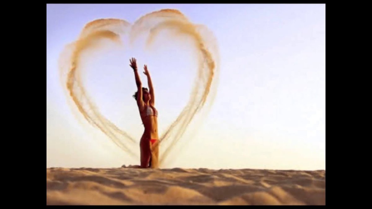 Окрыленная женщина