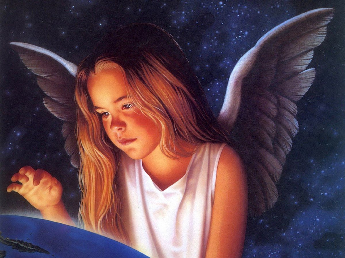 Девушка наполовину ангел