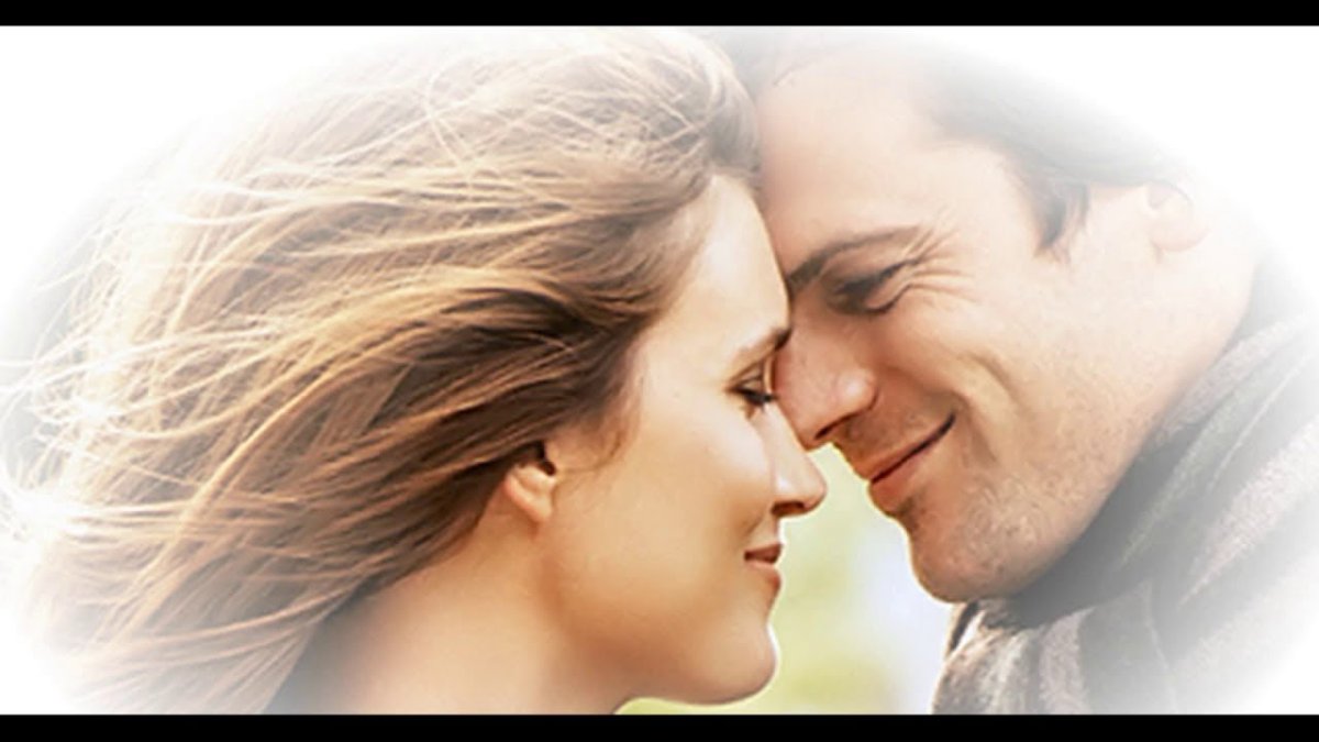 Влюбленный взгляд парня