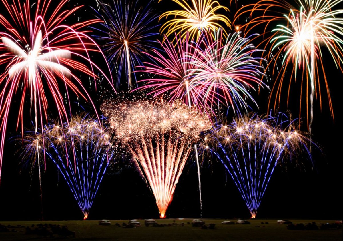 Поздравительный фейерверк