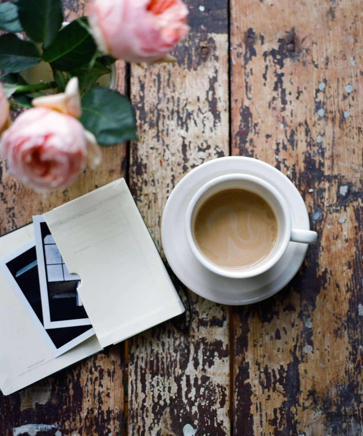 Флетлей с чашкой