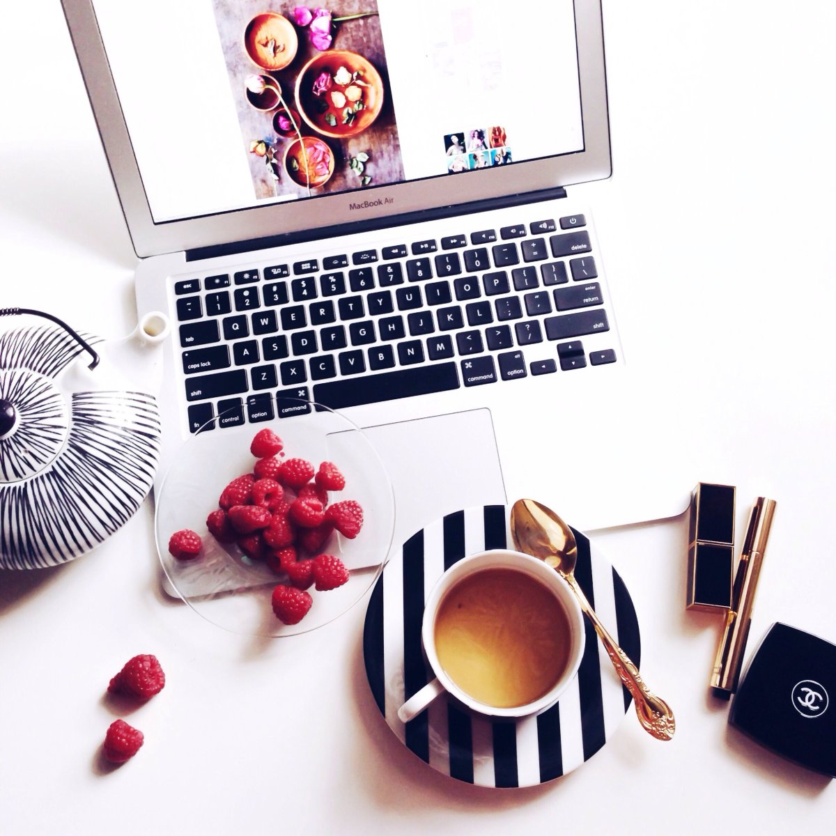 Красивые раскладки с ноутбуком