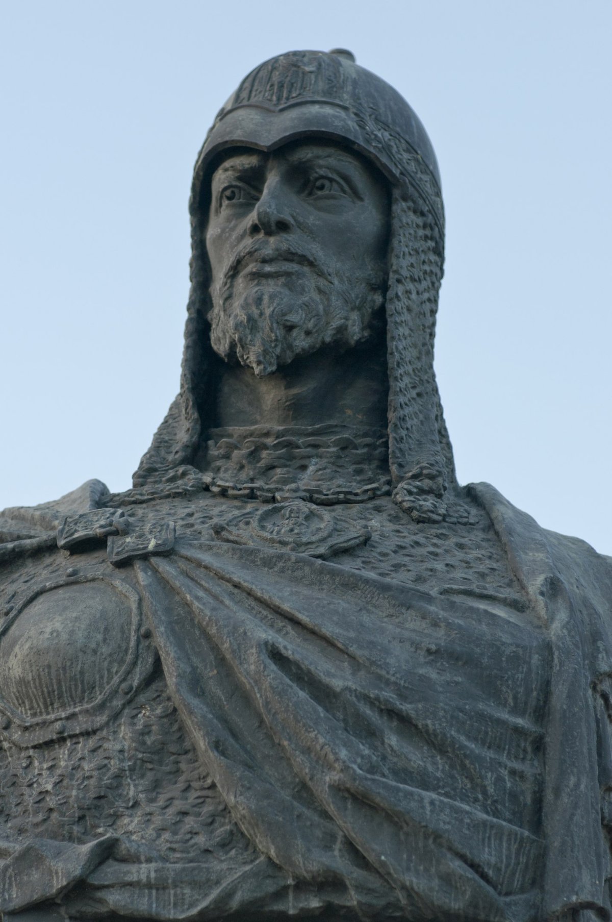 Памятник Невскому в Переславле Залесском