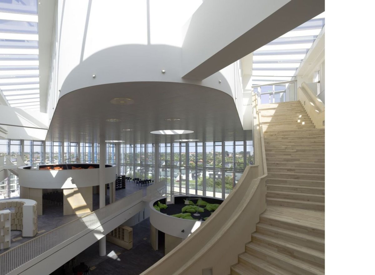 Гимназия Orestad в Копенгагене, Дания