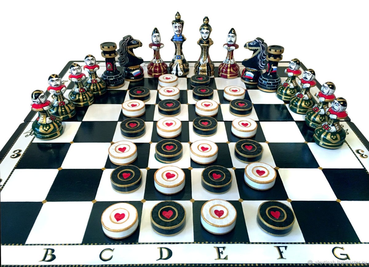 Шашки черные