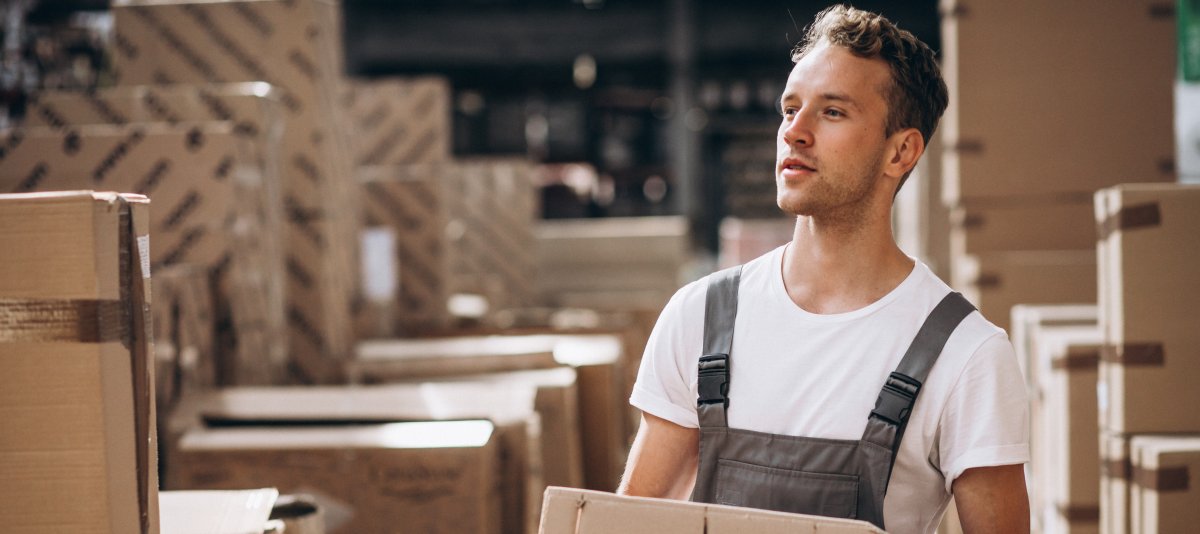 Грузчик на склад