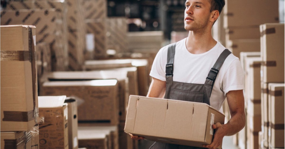 Комплектовщик на склад