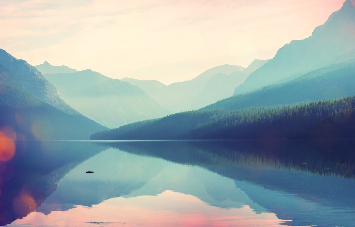 Горы озеро туман