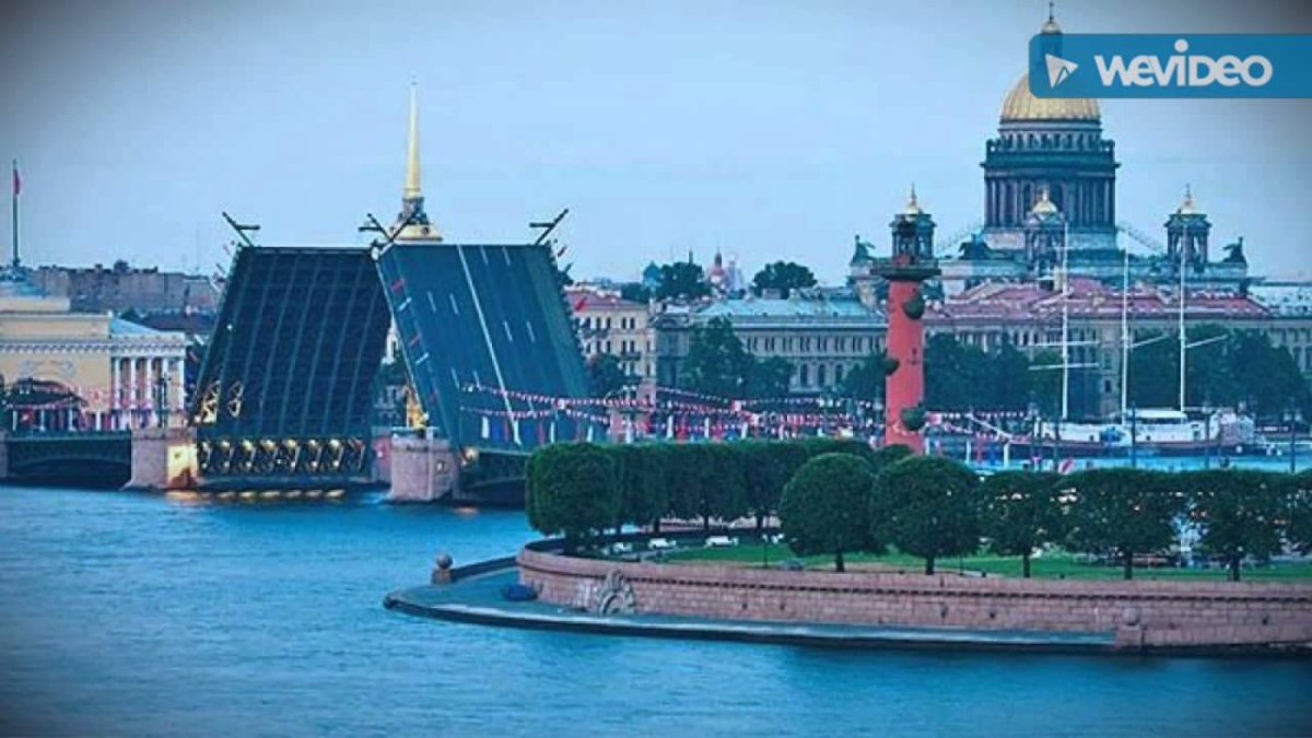 Санкт-Петербург летом