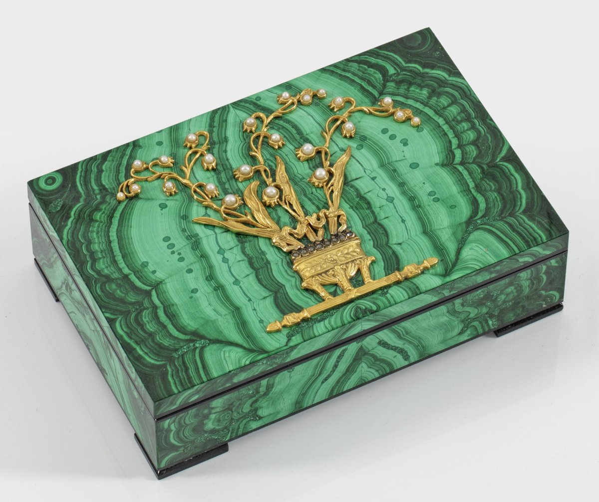 Малахитовая шкатулка Самоцветы Урала