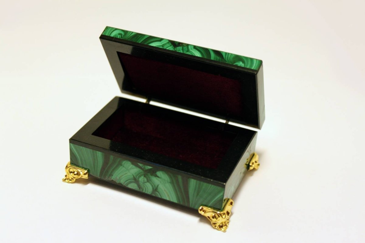 Шкатулки малахит Малахитовая шкатулка