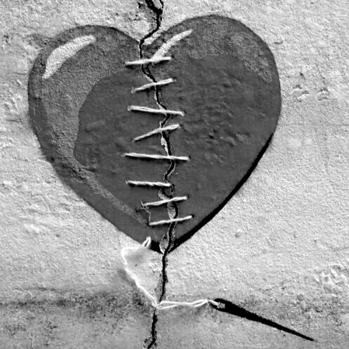 Разбитое сердце девушки