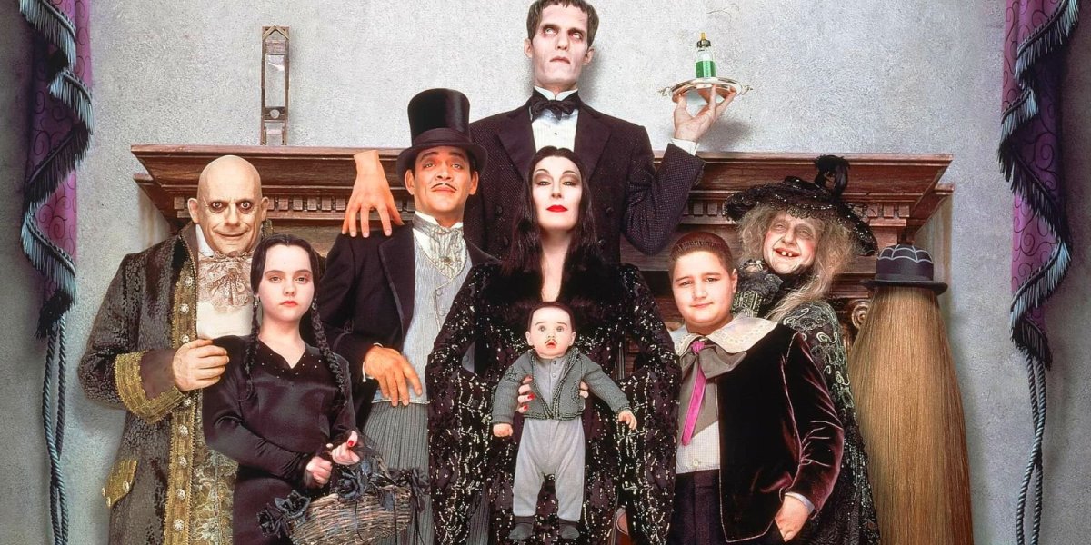 Семейка Аддамс тим Бертон