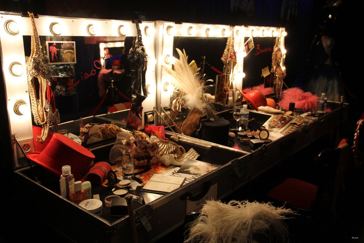 Театр теней Мунлайт