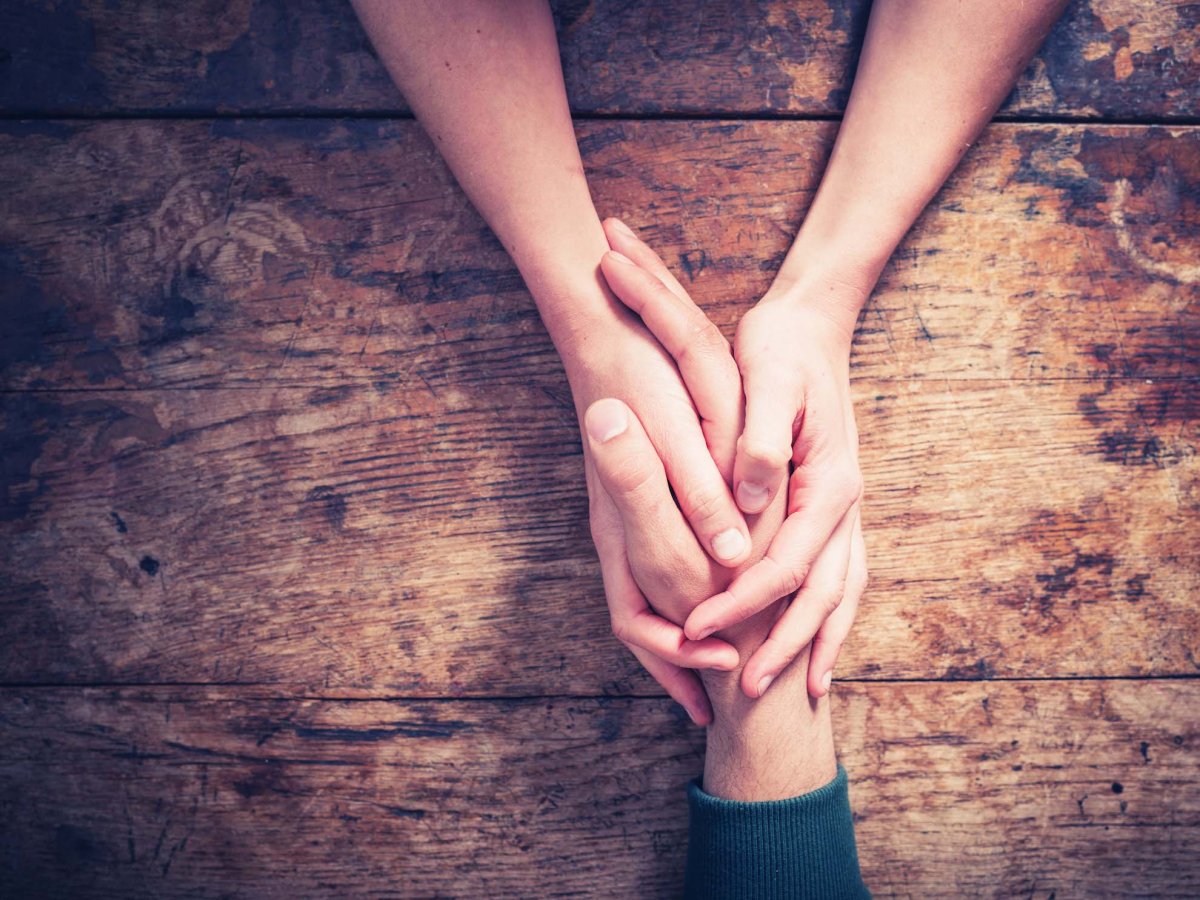 Держание за руки