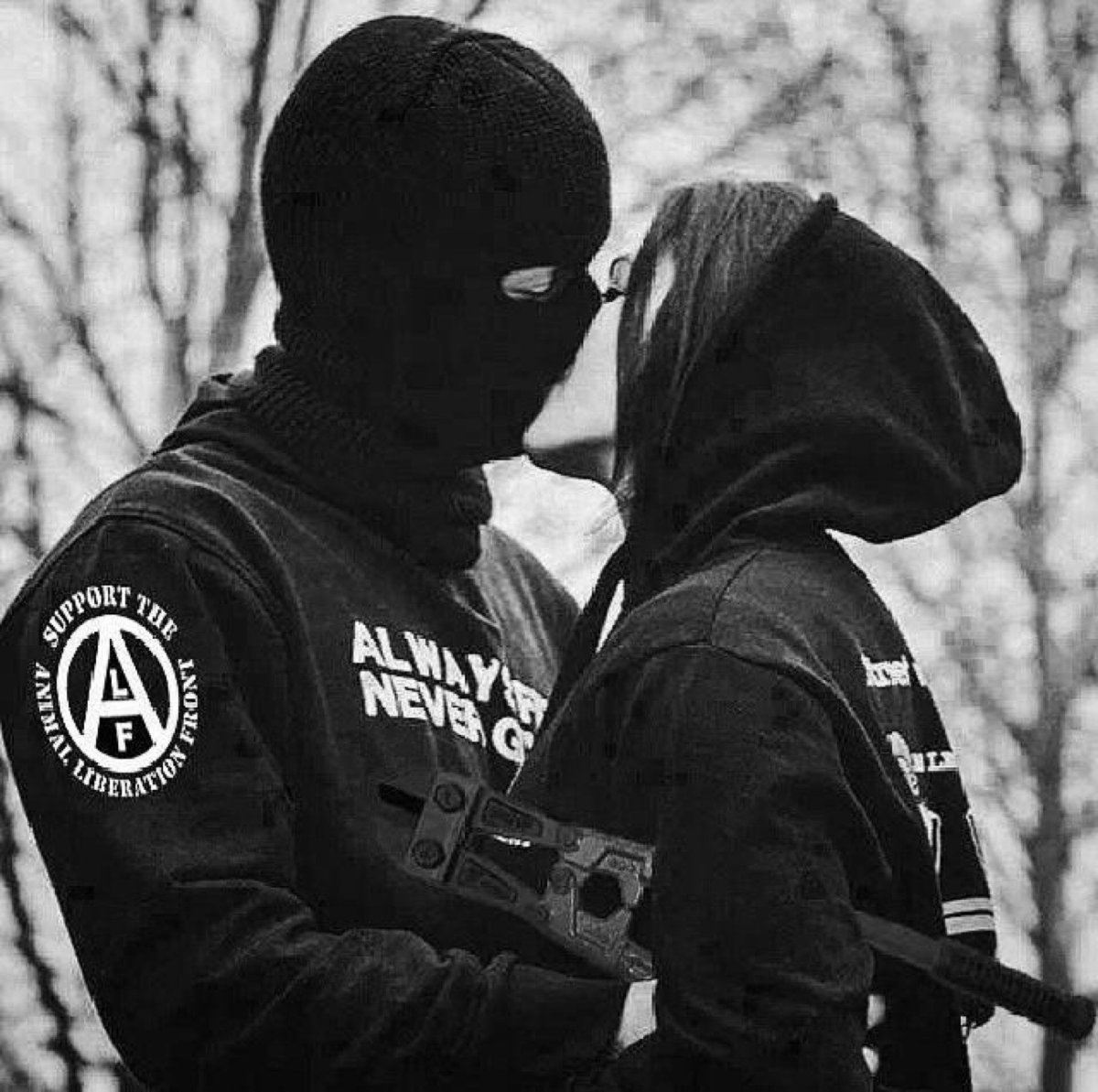 Гангстер в маске