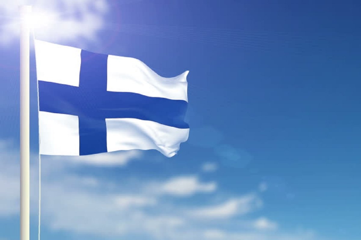 Флаг Финляндии фото