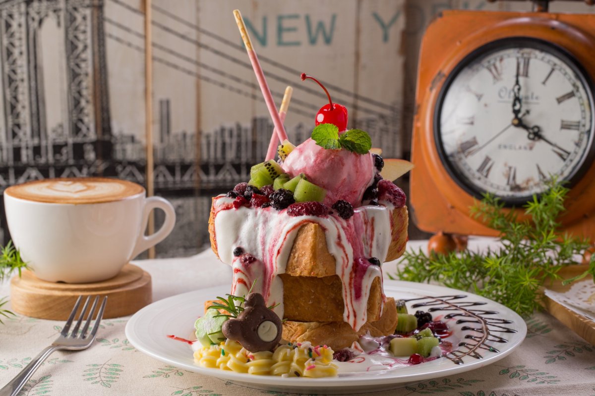 Кофе и десерт