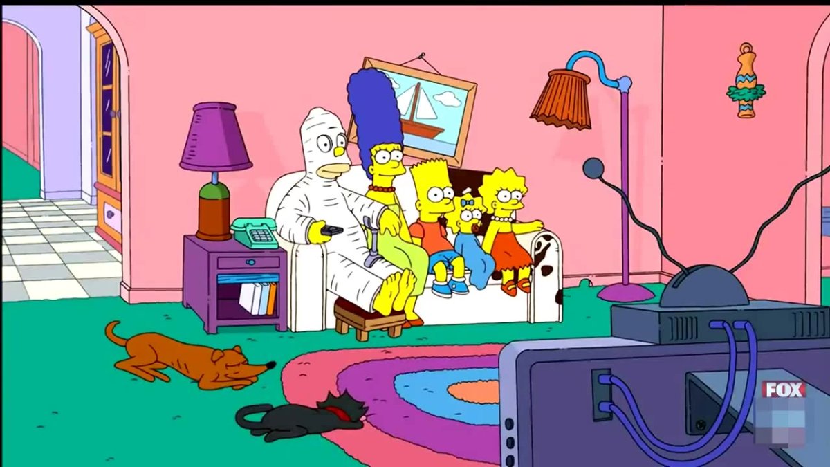 The Simpsons на диване